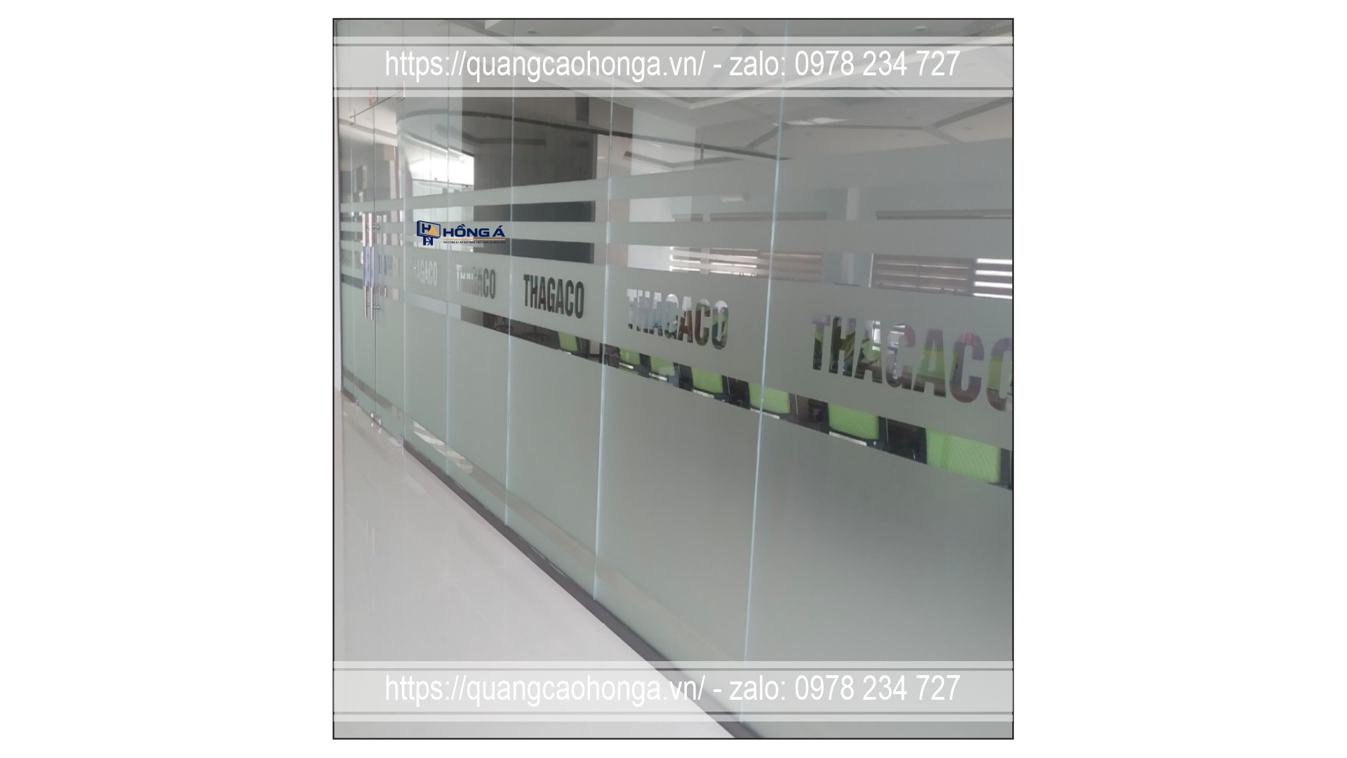 Decal mờ văn phòng